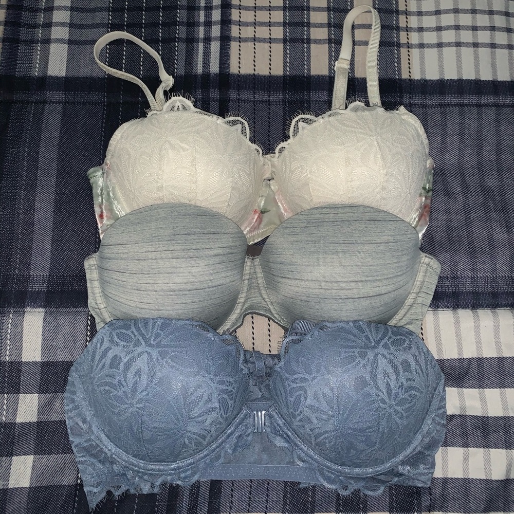 VS PINK bra bundle
